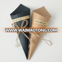 Handmade Kraft Paper Candy Boxes with Rope Tag Flower Cones Holder Ice Cream Wedding favour boxes Party Gift Box